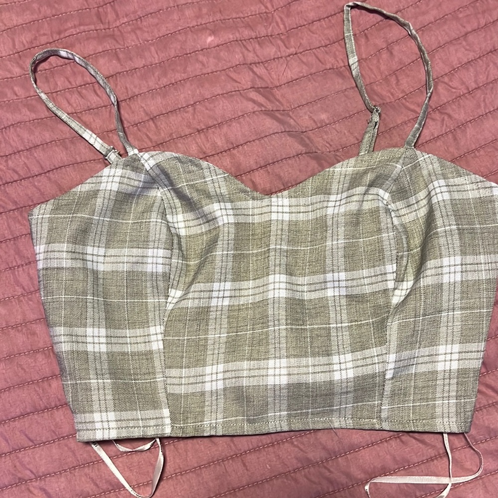 Forever 21 crop top size small green plaid top